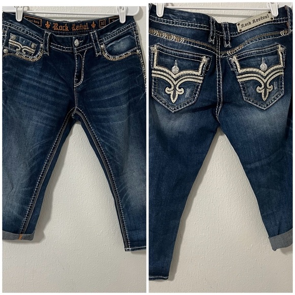 Rock Revival Women’s Size 30 “Tibbie” Capri Easy Blue Jeans Embroidered Design - Picture 1 of 12